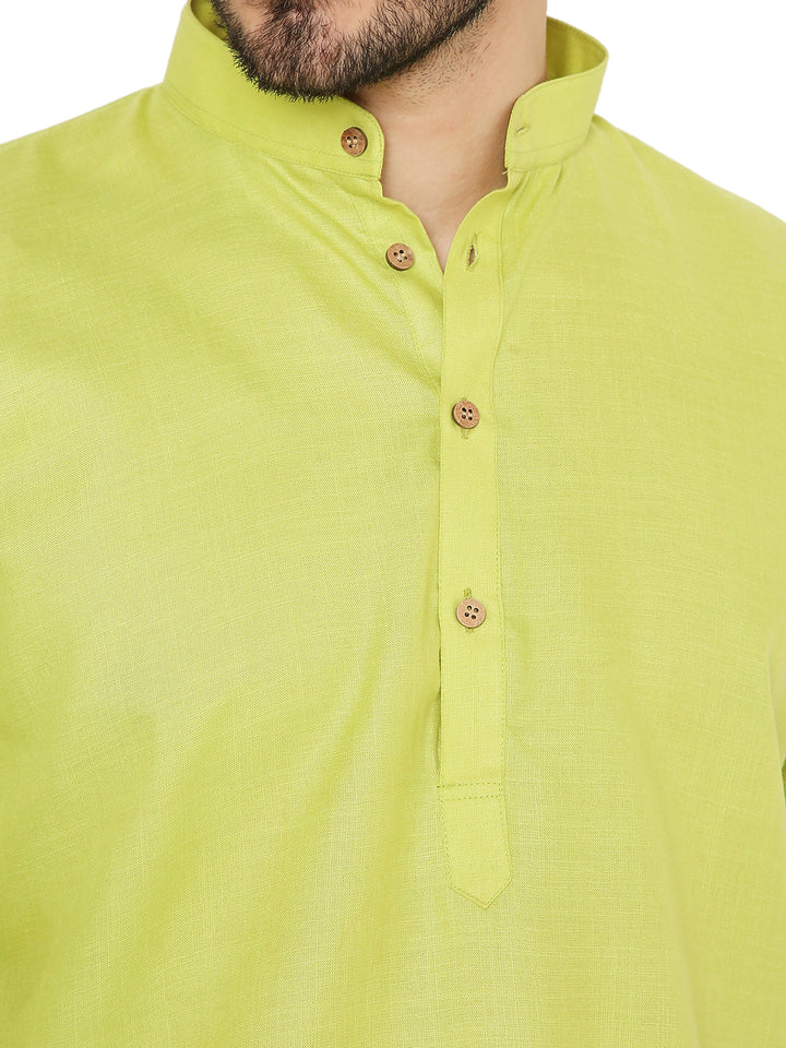 Close-up of Green Cotton Kurta's mandarin collar and wooden button detailing, emphasizing premium craftsmanship and comfort.